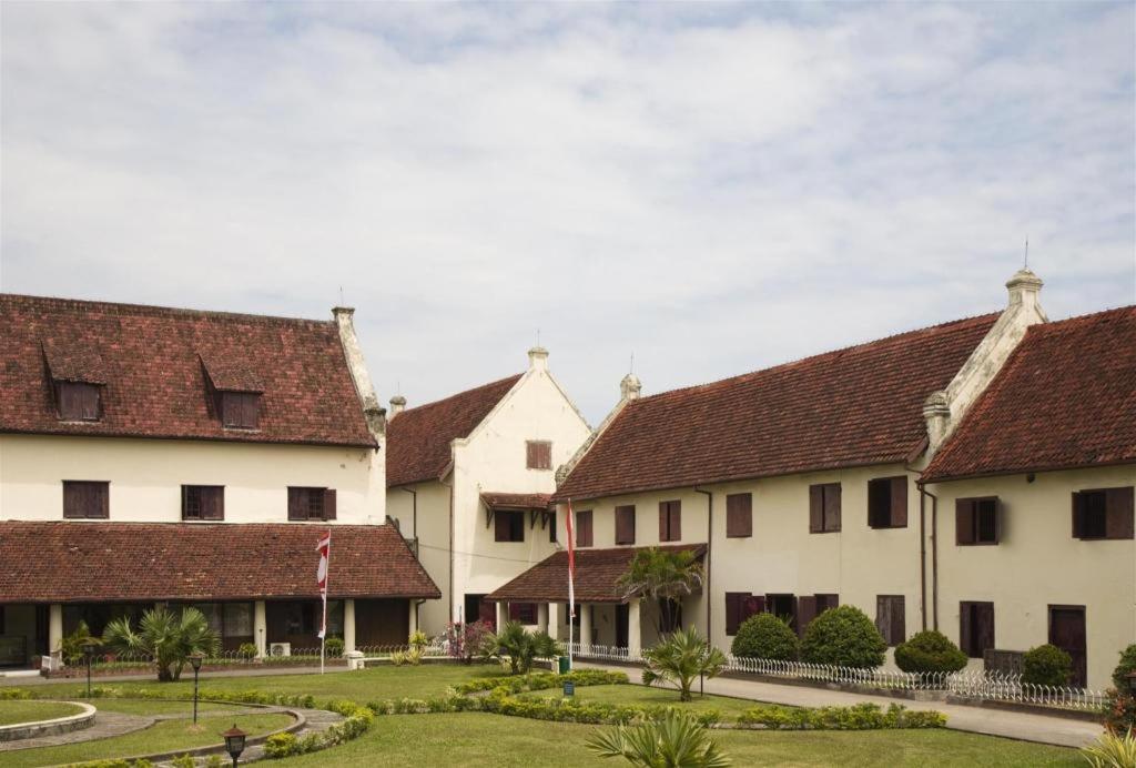 Agraha Andalas Hotel Makassar Exterior foto