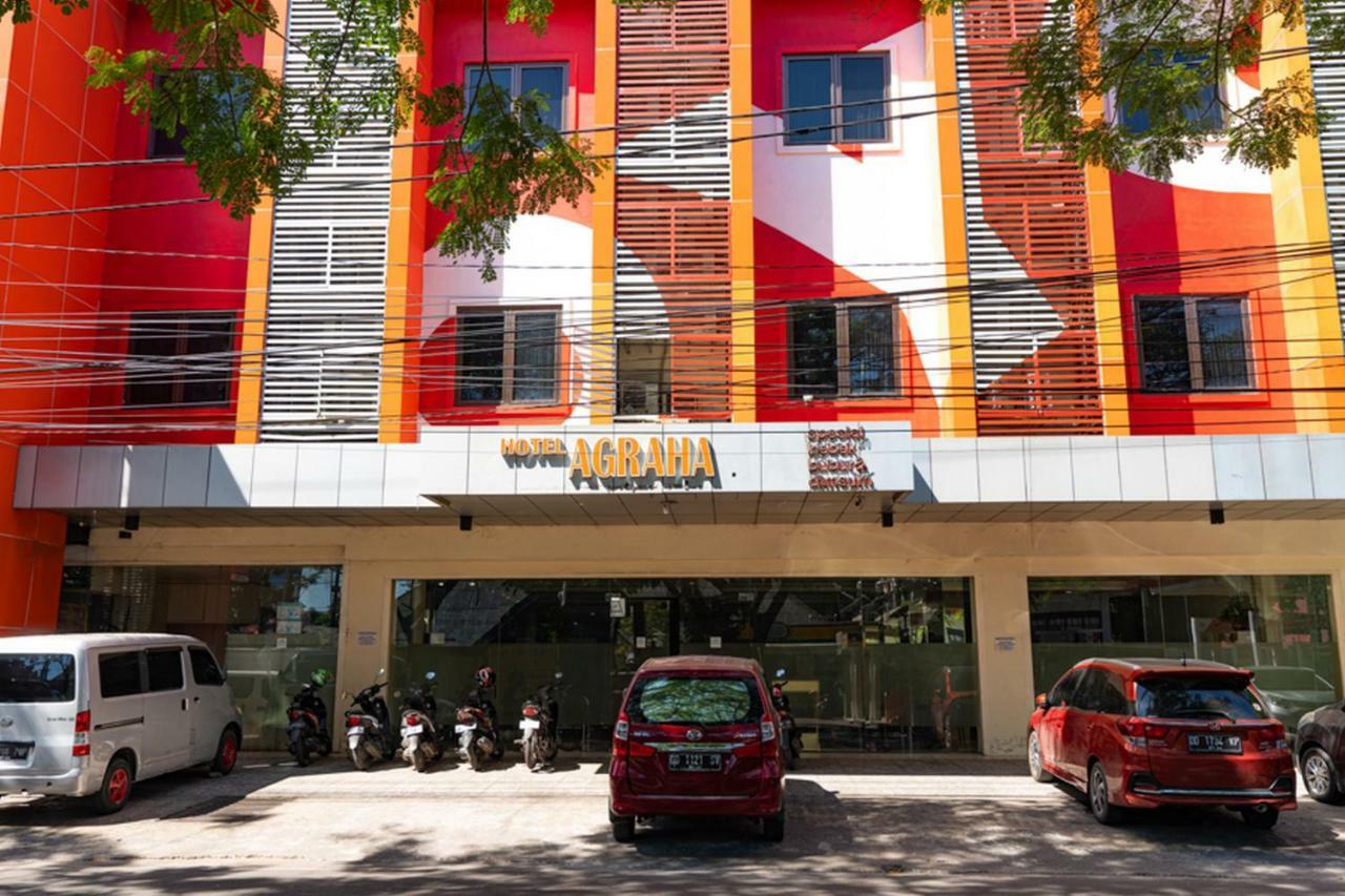 Agraha Andalas Hotel Makassar Exterior foto